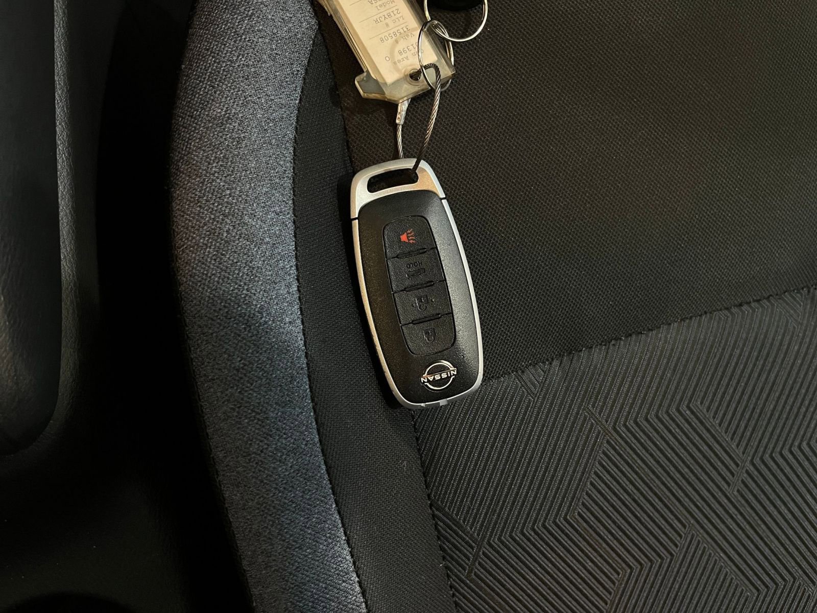 Used 2025 Nissan Versa SV image 21