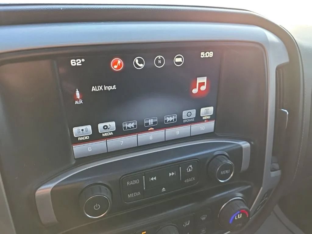 Used 2016 GMC Sierra 2500 SLT w/ Duramax Plus Package AWD/4WD image 23