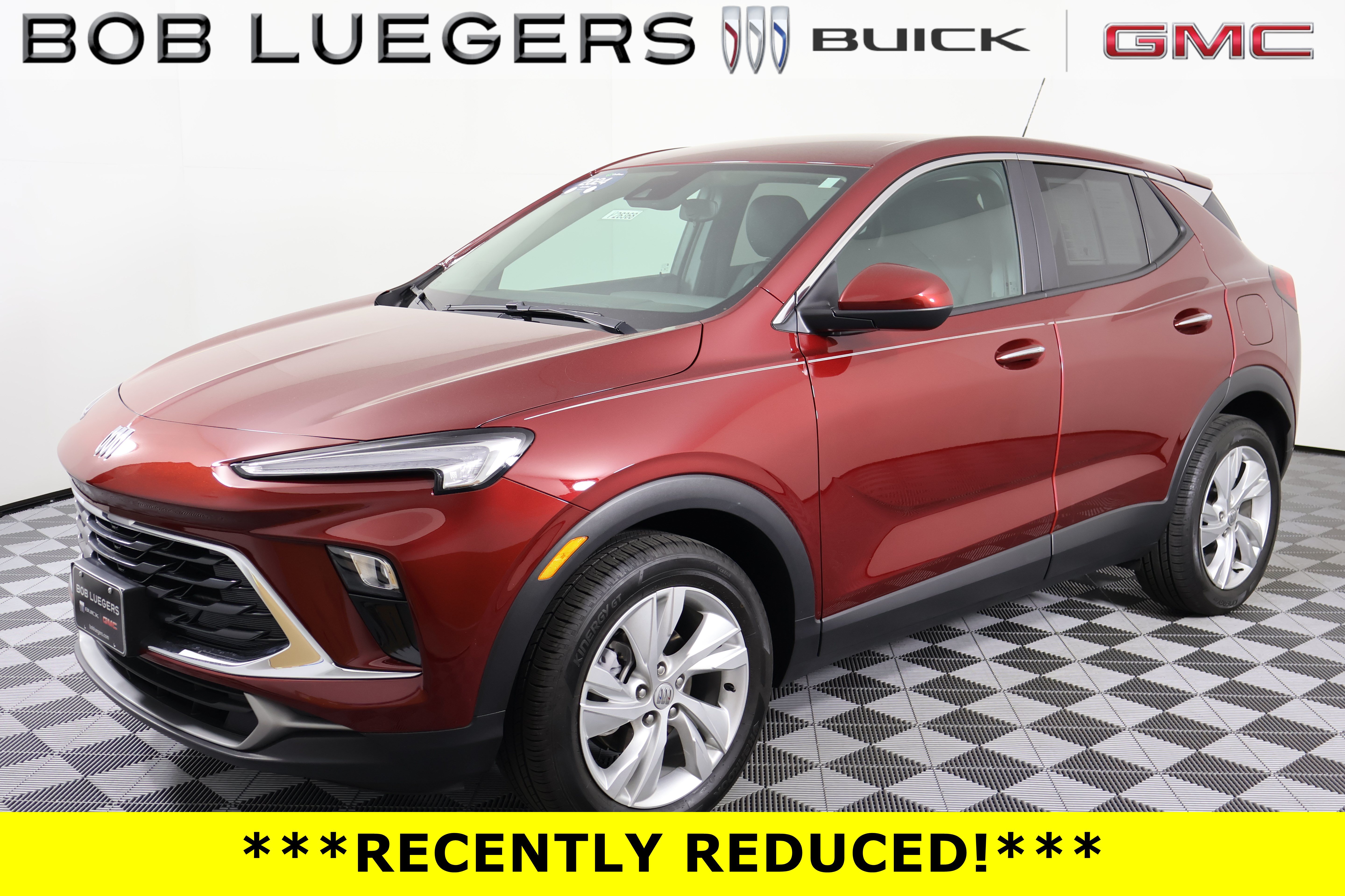 Certified 2024 Buick Encore GX Preferred FWD image 4