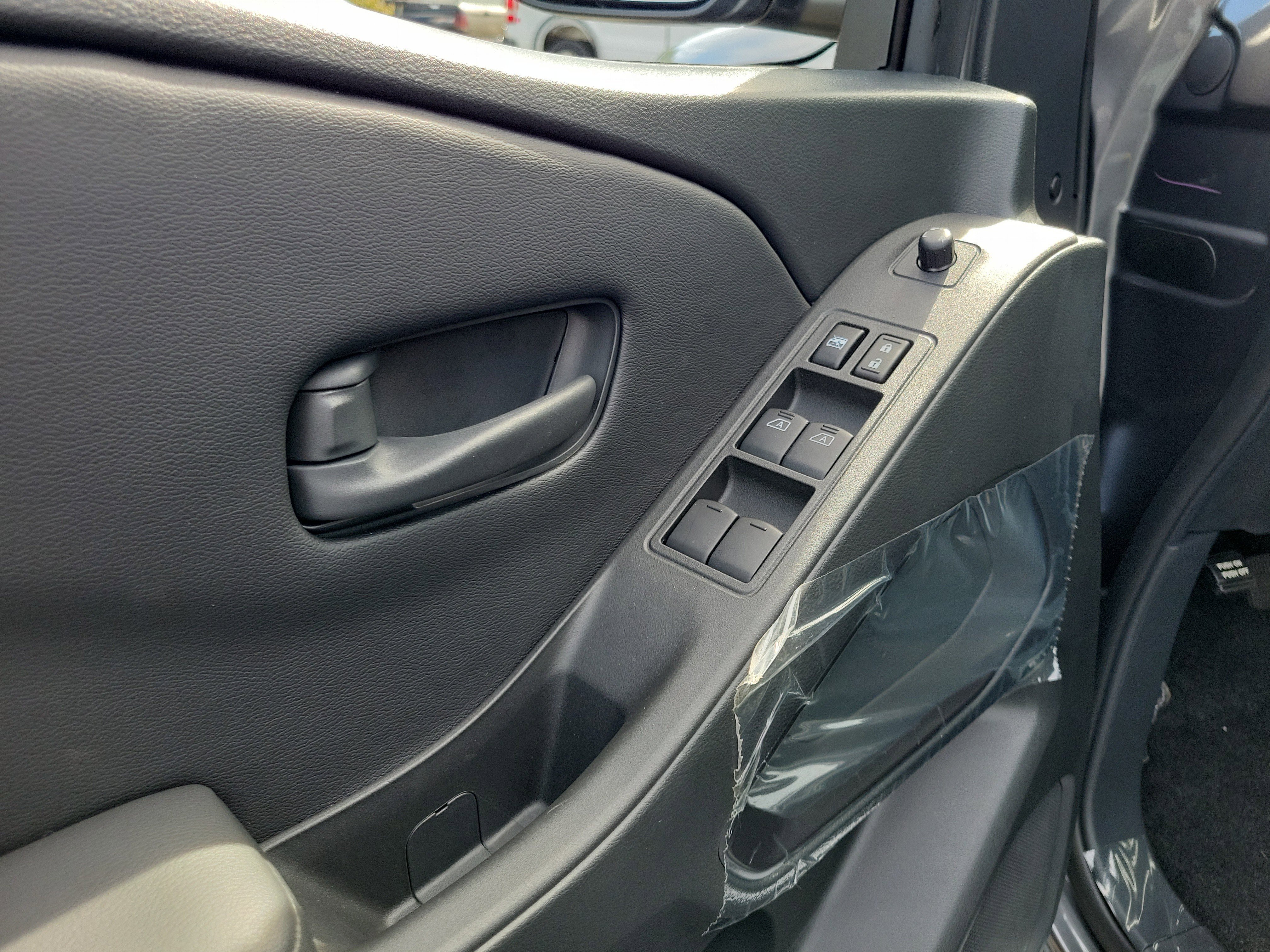 New 2026 Nissan Frontier SV w/ All-Weather Content Package image 18