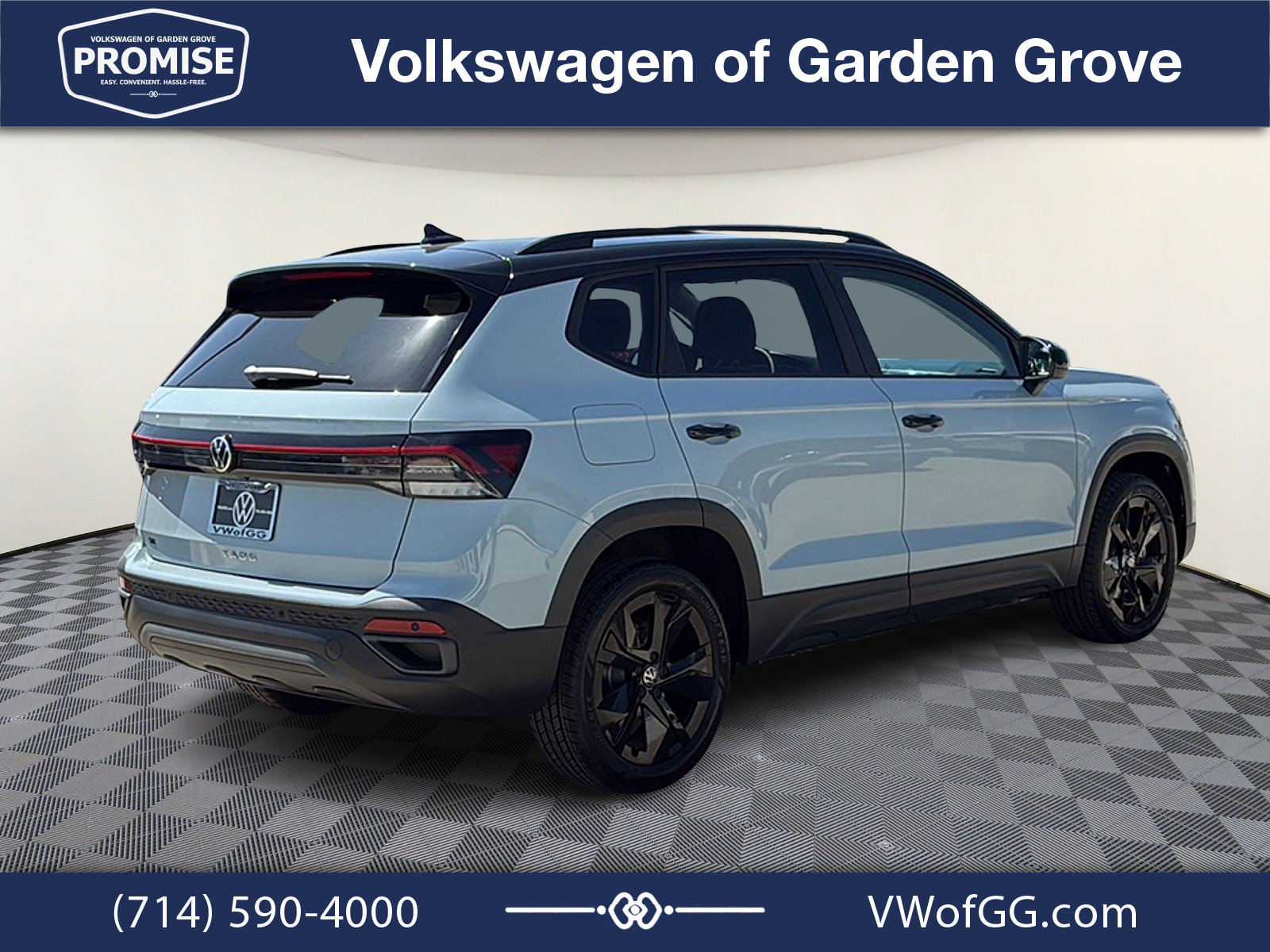 New 2027 Volkswagen Taos SE FWD image 8