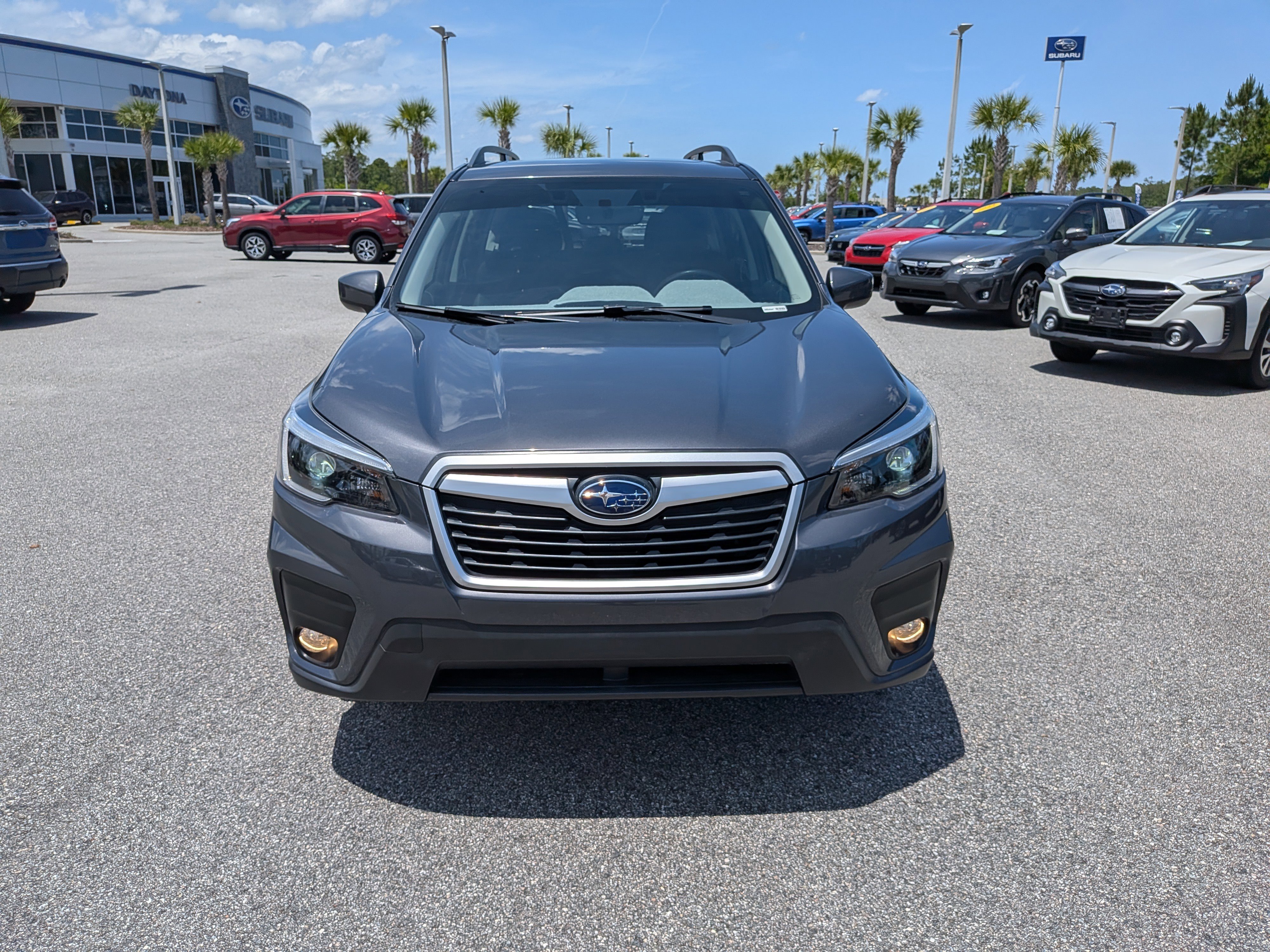 Used 2021 Subaru Forester Premium AWD/4WD image 9