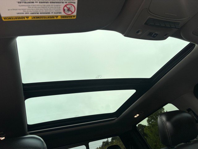 Used 2017 Ford F350 Lariat w/ Lariat Ultimate Package image 4