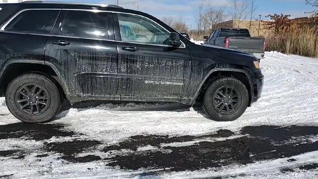 Used 2018 Jeep Grand Cherokee Laredo image 9