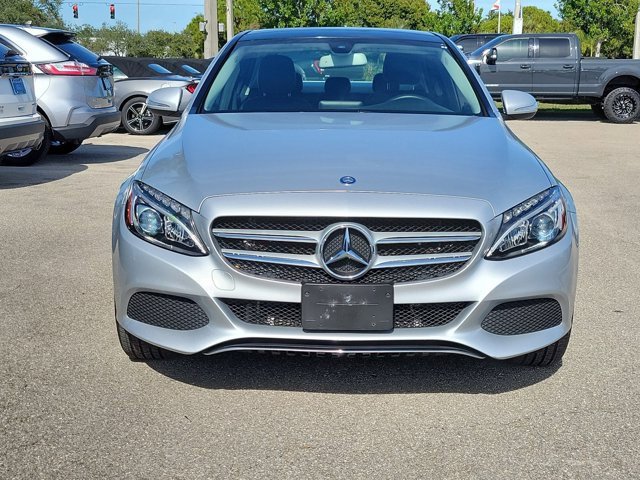 Used 2015 Mercedes-Benz C 300 4MATIC Sedan image 2