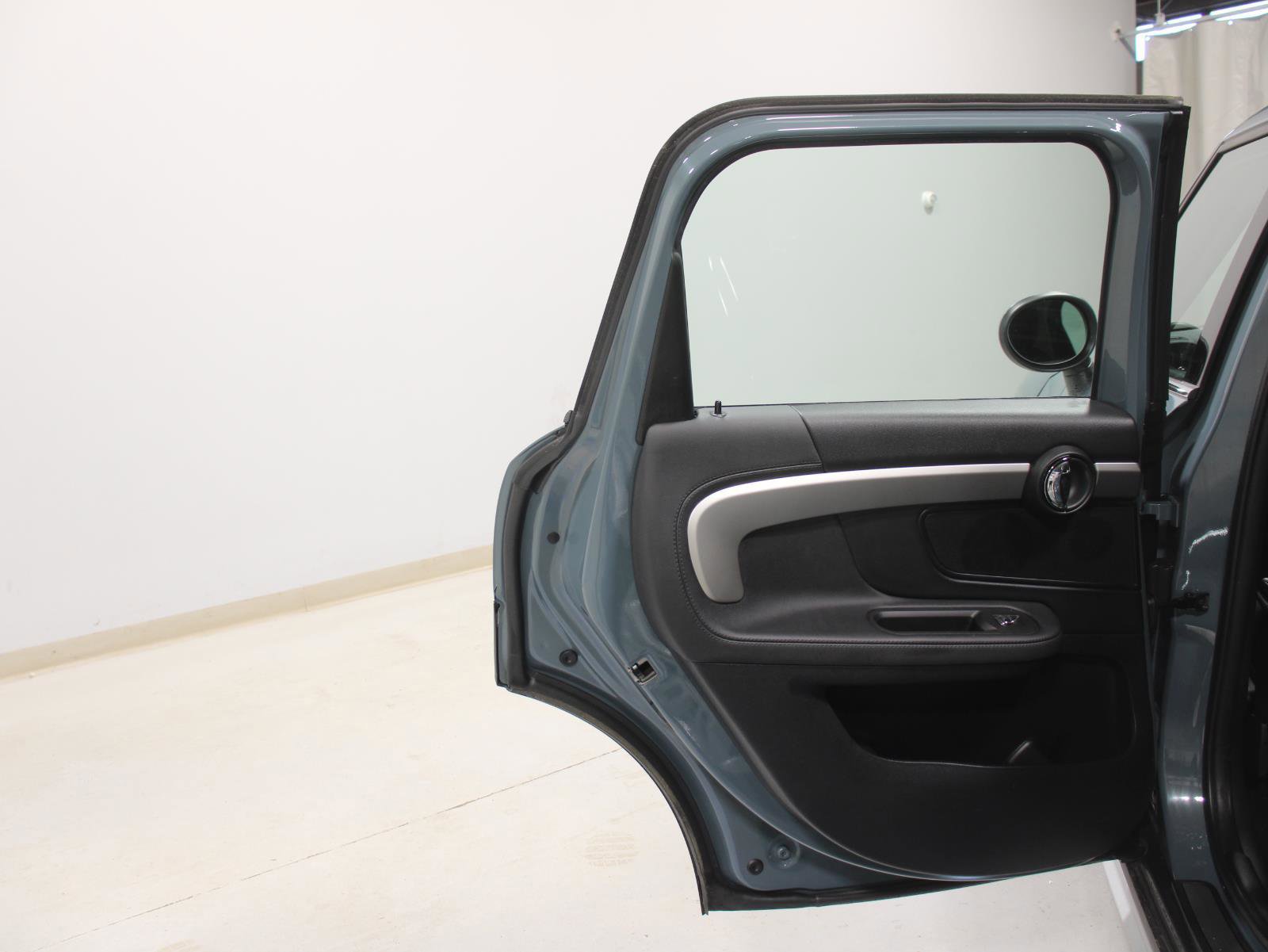Certified 2023 MINI Cooper Countryman S w/ Signature Upholstery Package image 23