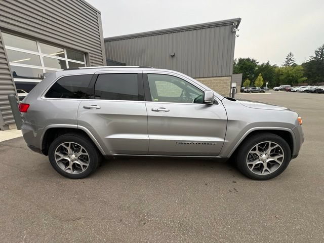 Used 2018 Jeep Grand Cherokee Limited RWD image 4