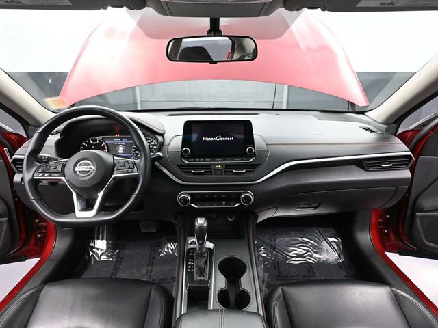 Used 2019 Nissan Altima 2.0 SR FWD image 25