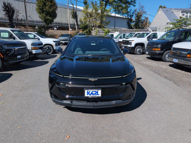 New 2026 Chevrolet Equinox EV LT image 2