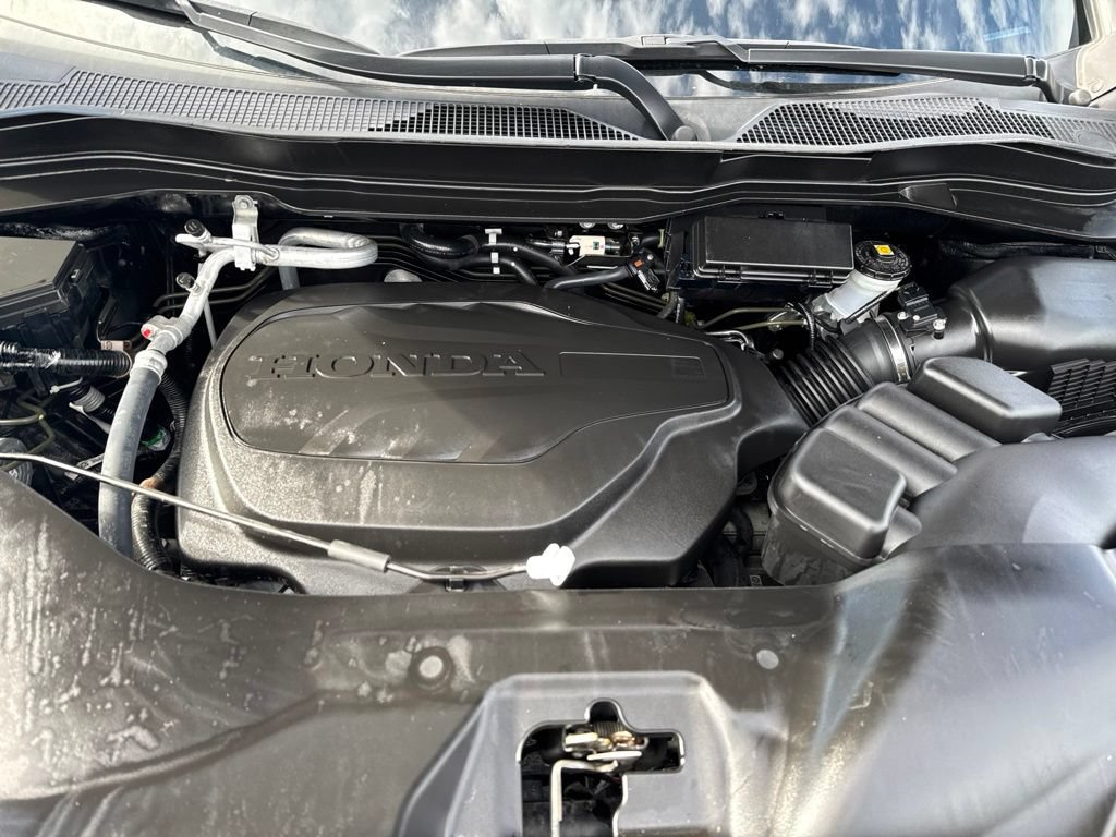 Certified 2024 Honda Ridgeline Black Edition image 10