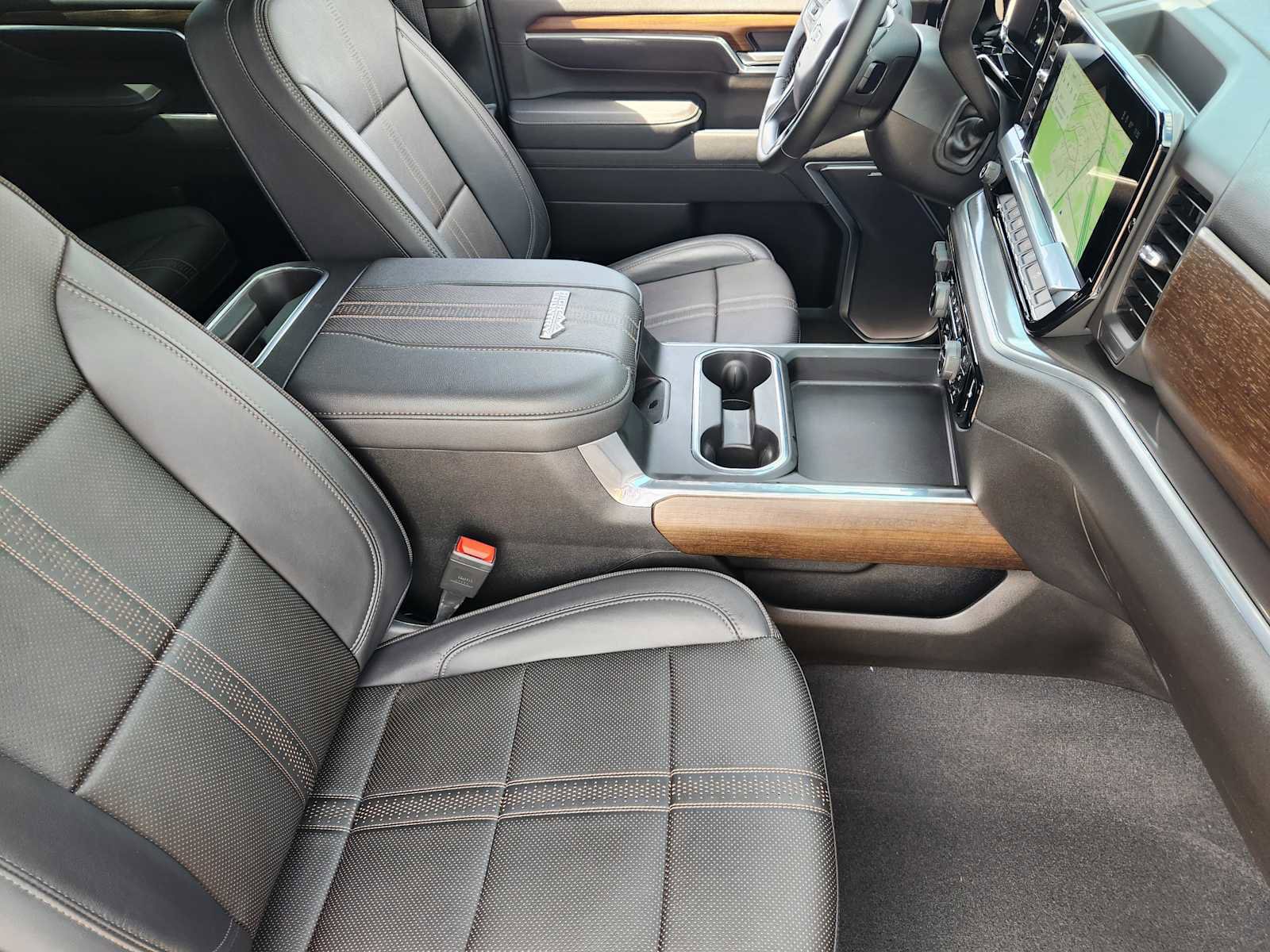 Used 2026 Chevrolet Silverado 3500 High Country w/ High Country Premium Package AWD/4WD image 14