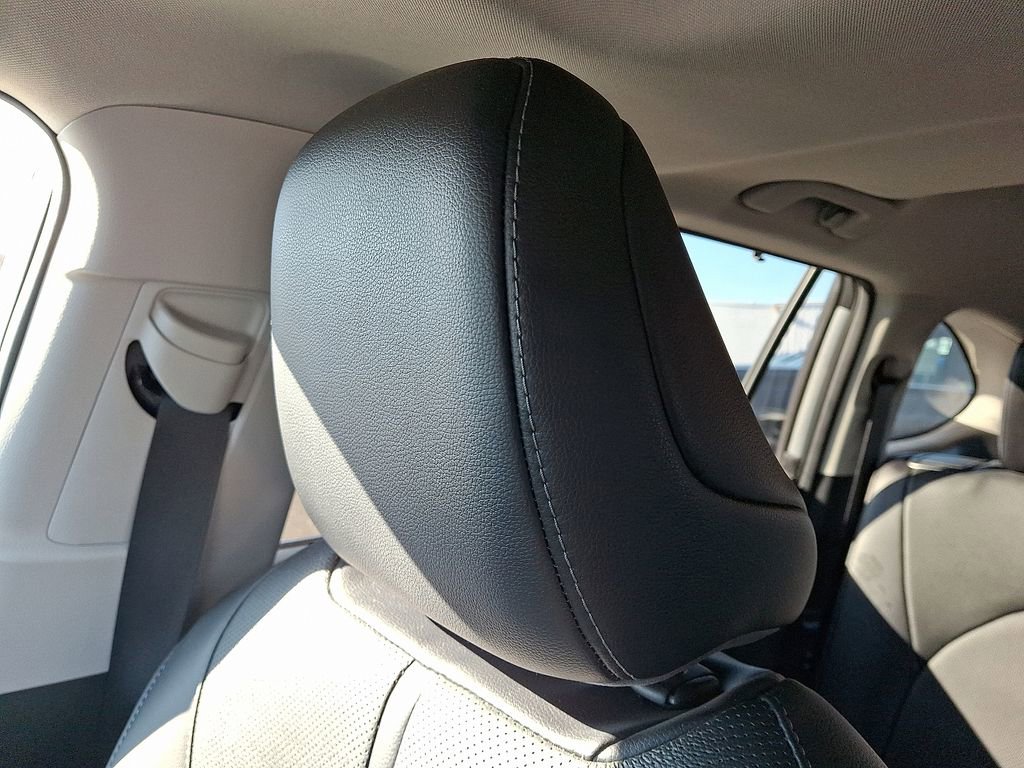 Used 2023 Toyota Highlander Limited image 18