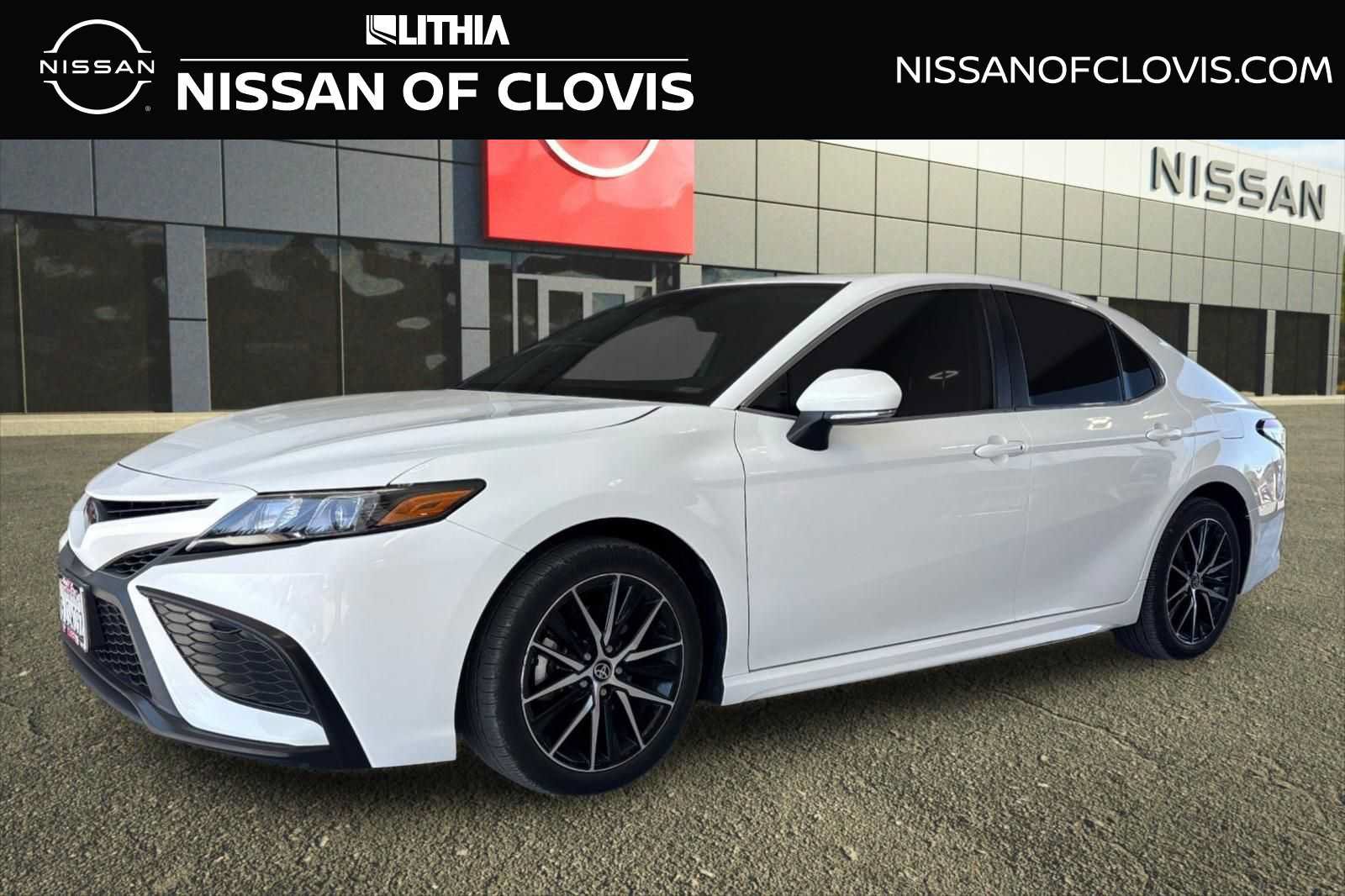 Used 2024 Toyota Camry SE