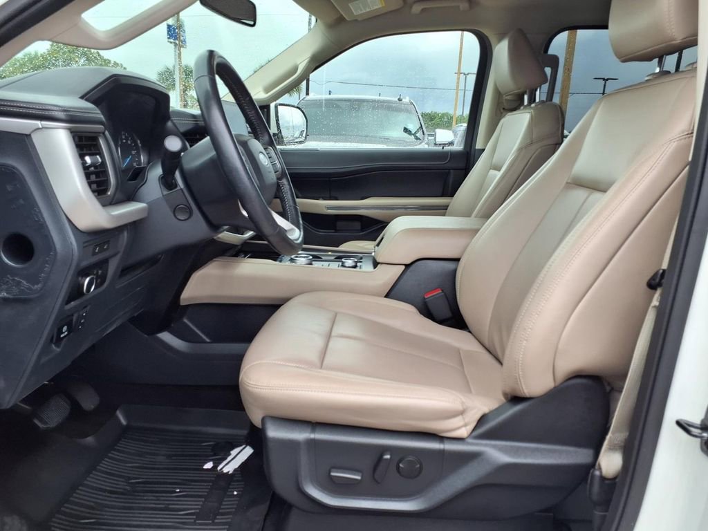 Used 2022 Ford Expedition XLT AWD/4WD image 11