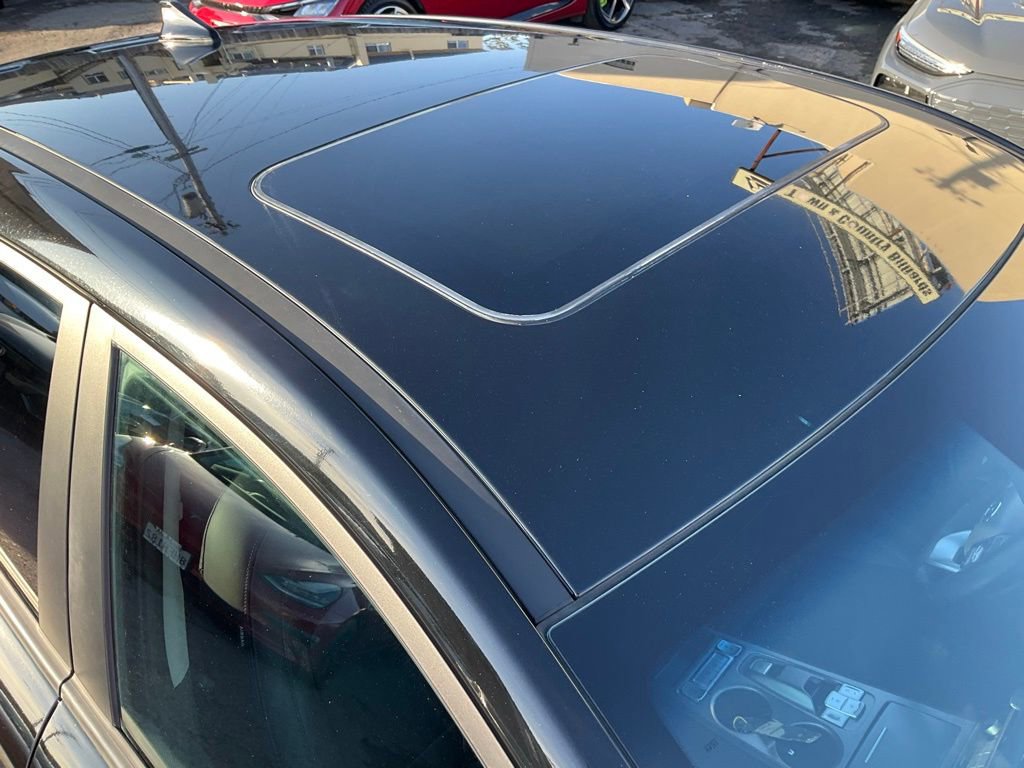 Used 2022 Hyundai Kona Limited w/ Cargo Package image 75