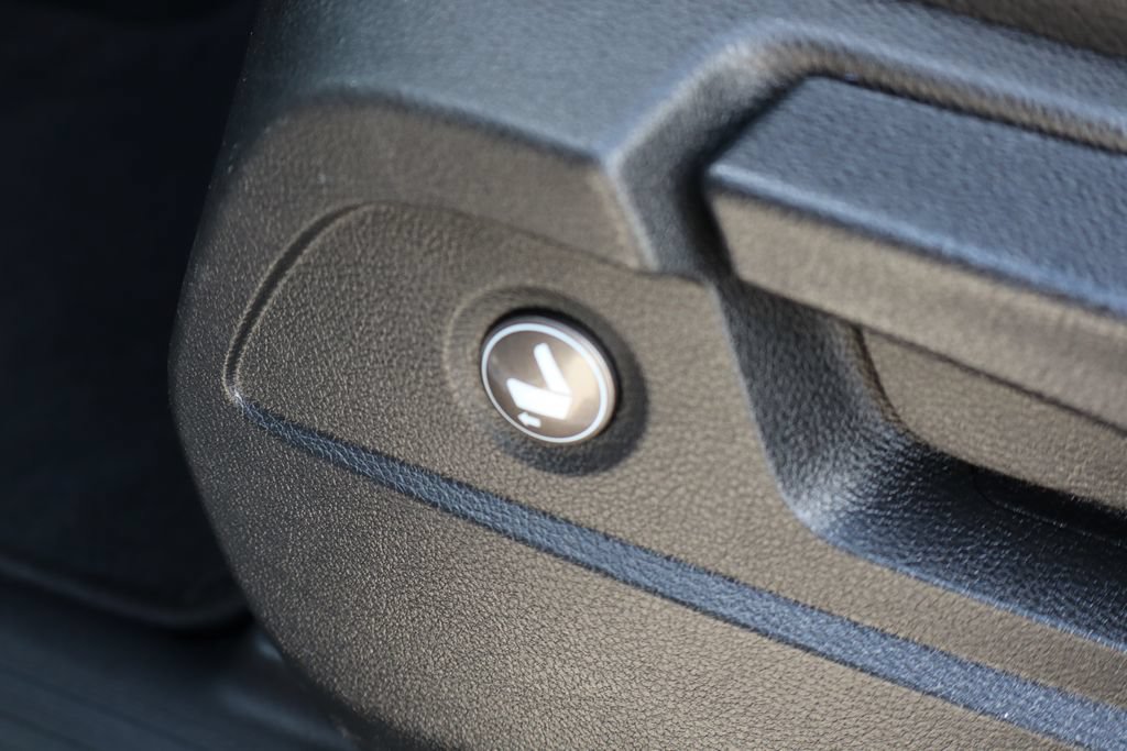 Used 2023 Honda Pilot Touring image 38