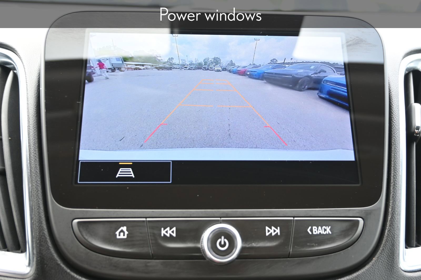 Used 2024 Chevrolet Malibu LT image 14