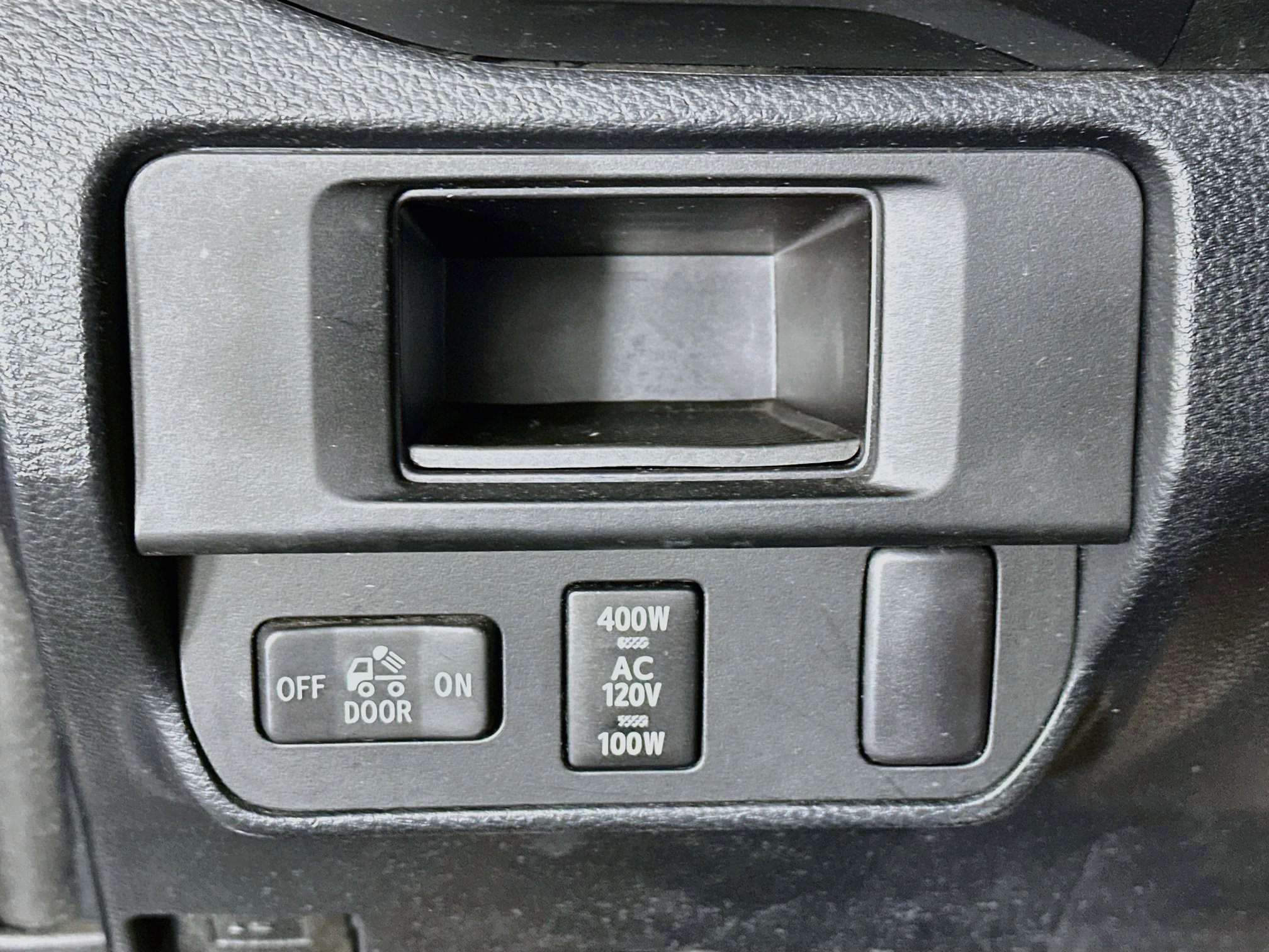 Used 2016 Toyota Tacoma TRD Sport RWD image 17