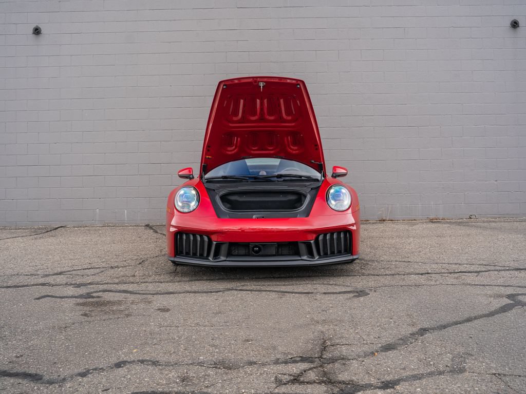 Used 2025 Porsche 911 GTS image 14