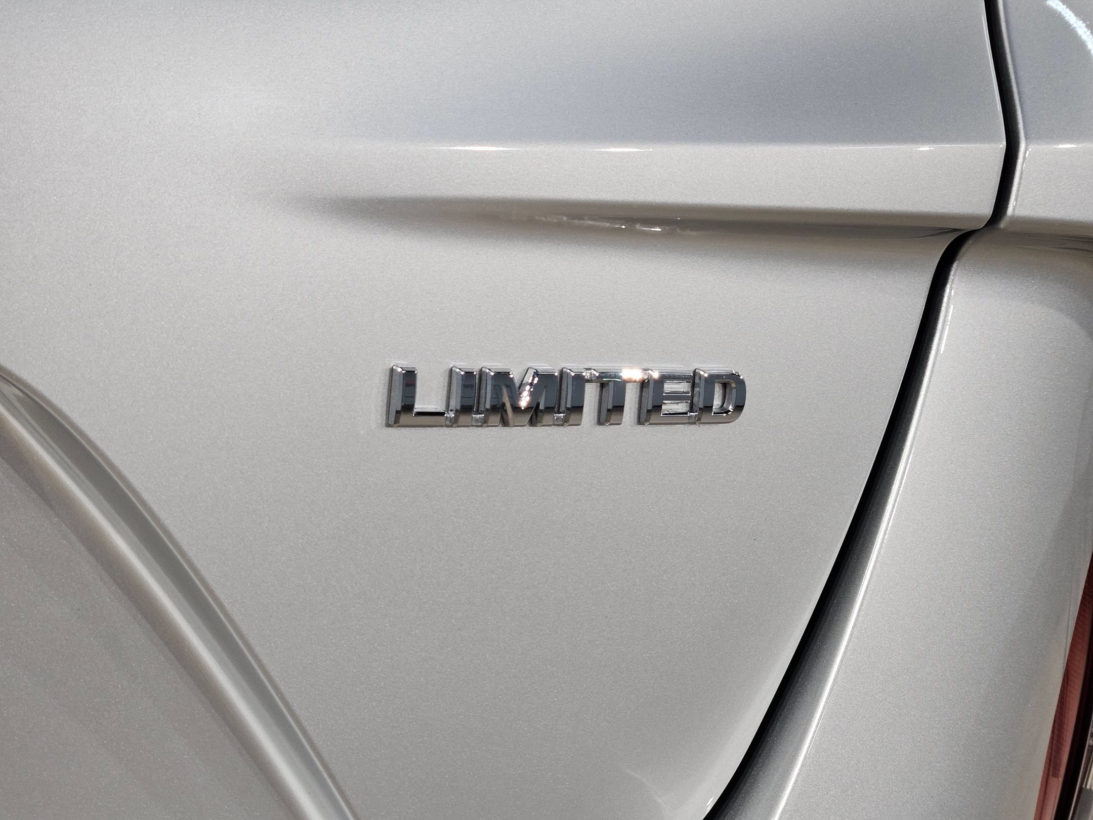 Used 2021 Toyota Prius Prime Limited FWD image 37