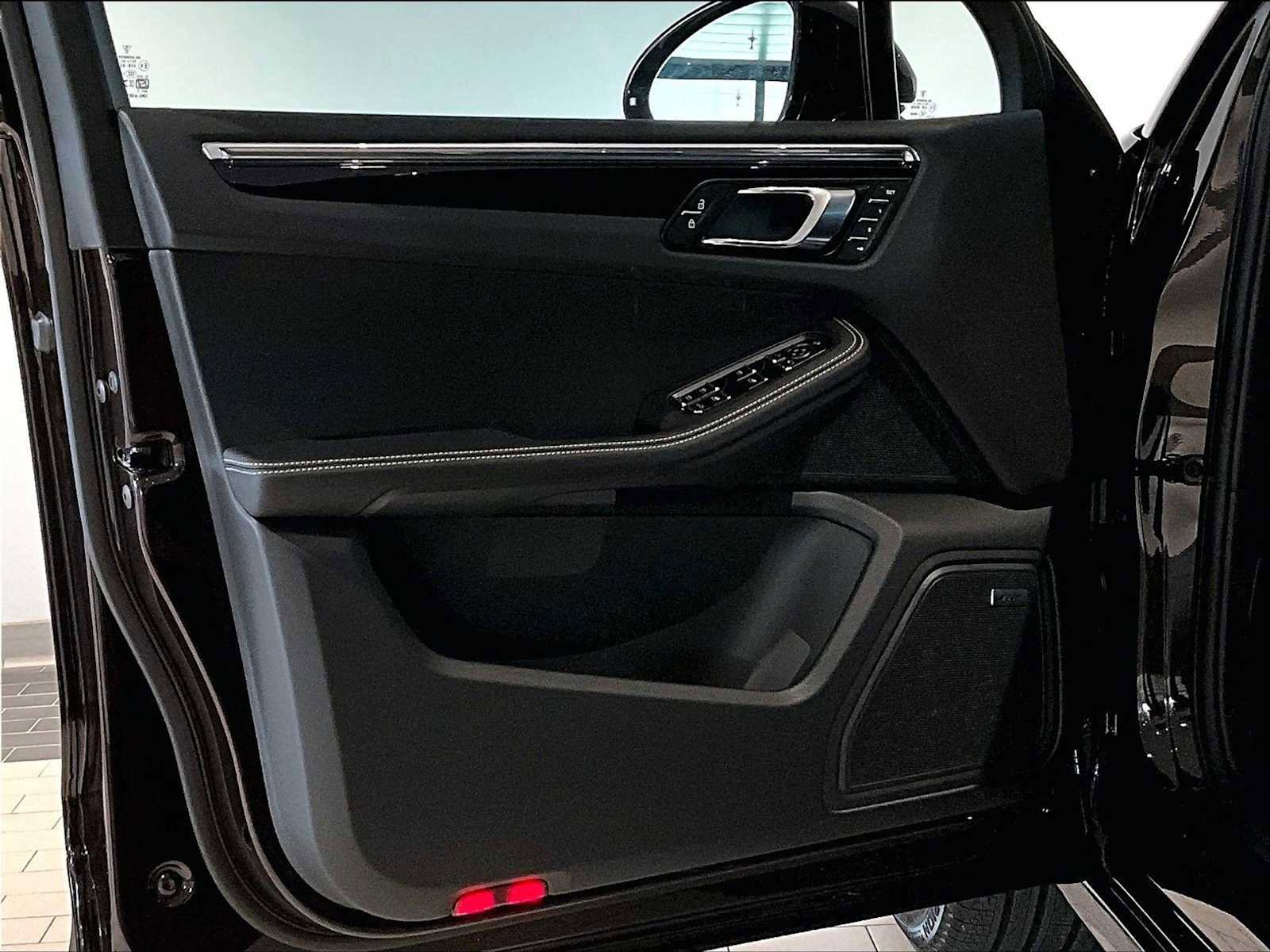 New 2026 Porsche Macan S AWD/4WD image 24