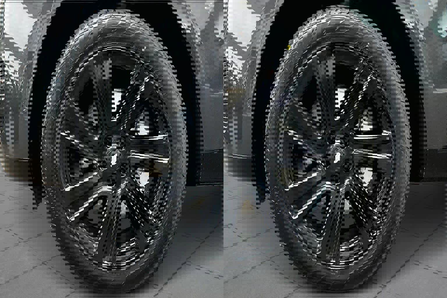 Used 2023 Land Rover Range Rover Long Wheelbase SE image 20