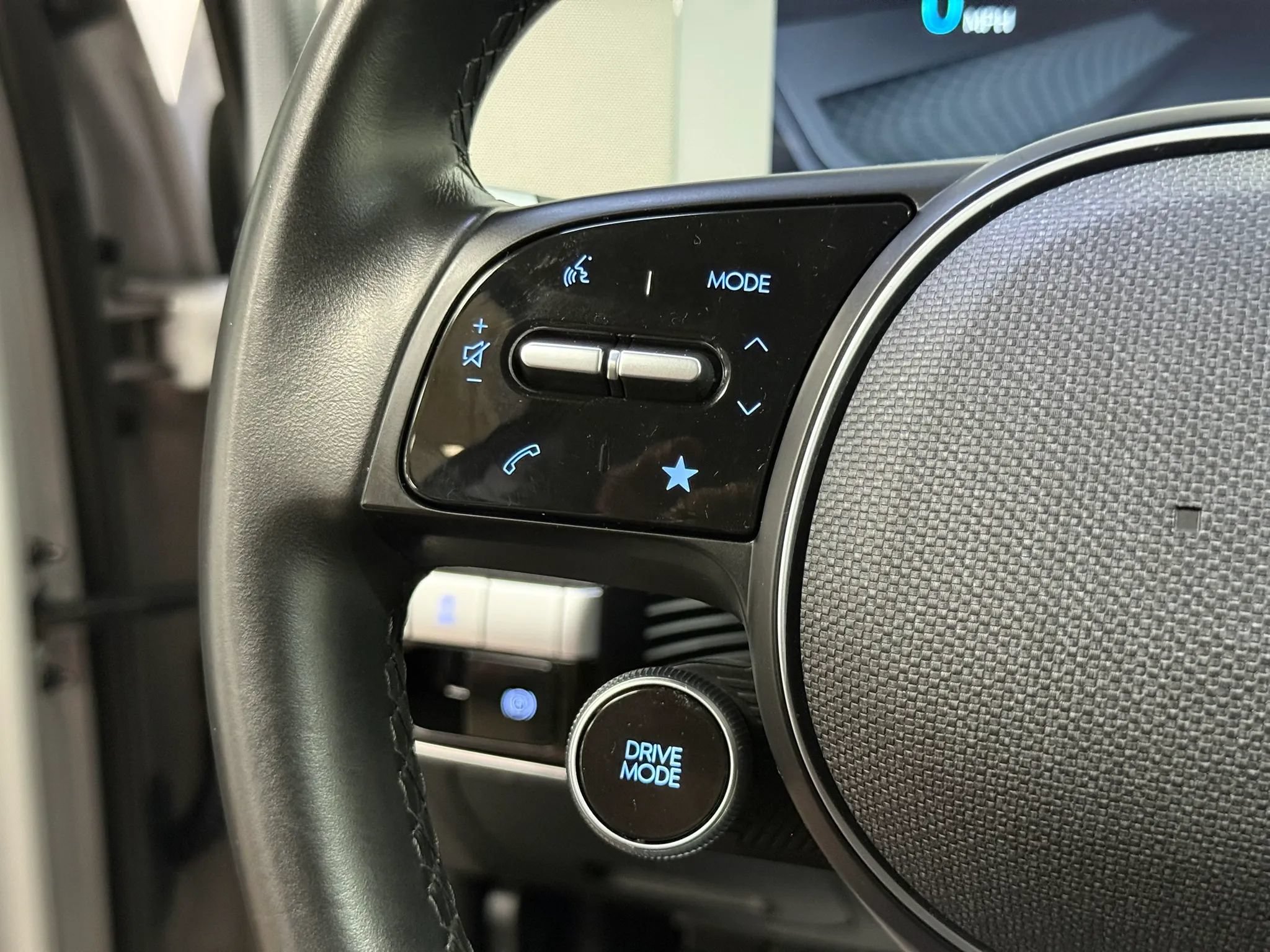 Used 2024 Hyundai Ioniq 5 SE RWD image 24