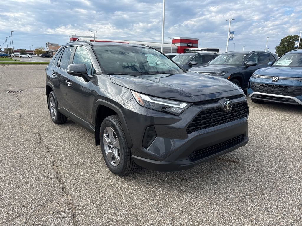 New 2025 Toyota RAV4 XLE w/ Convenience Package
