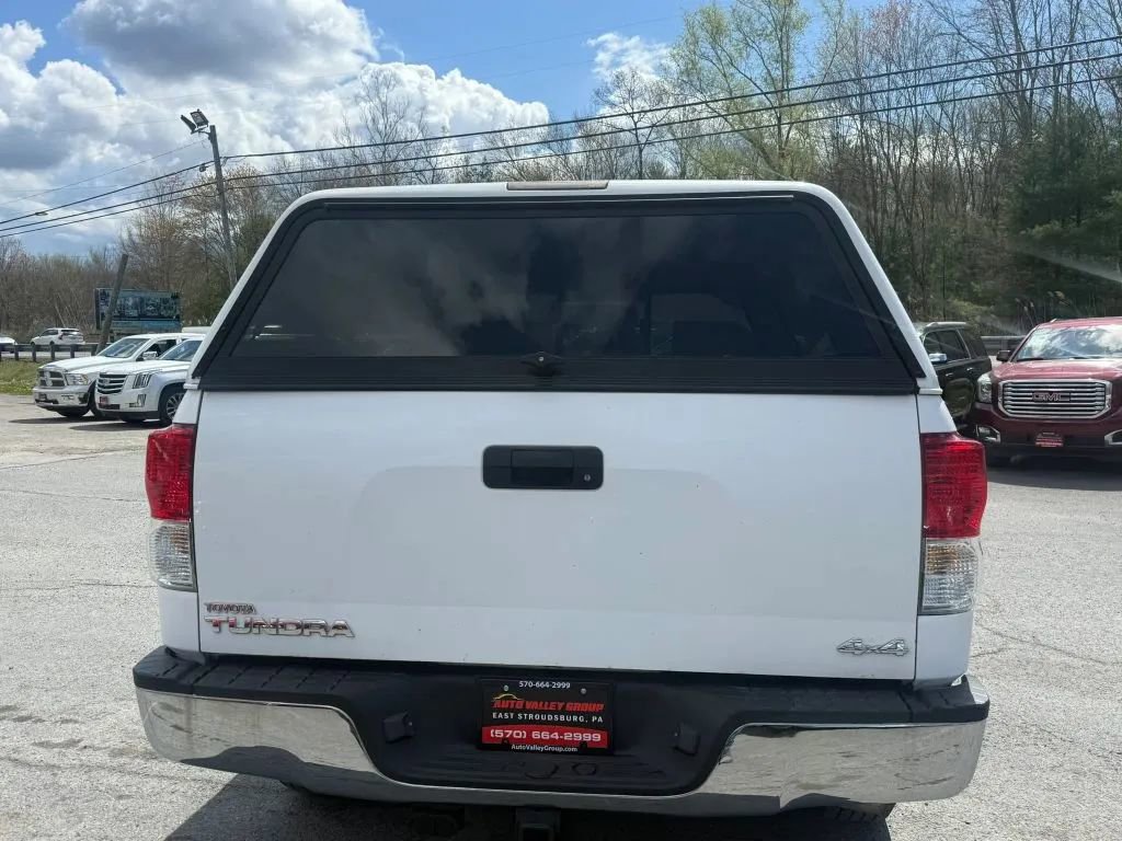Used 2010 Toyota Tundra 4x4 Double Cab image 6