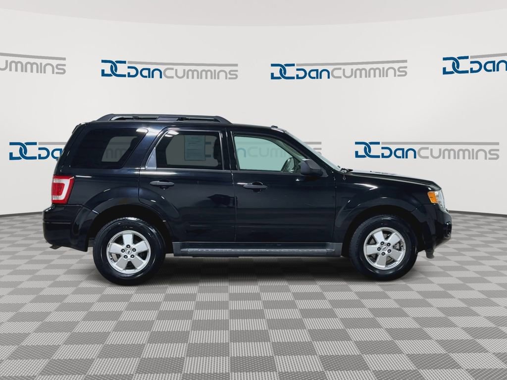 Used 2012 Ford Escape XLT image 2