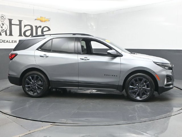 Used 2024 Chevrolet Equinox RS FWD image 1