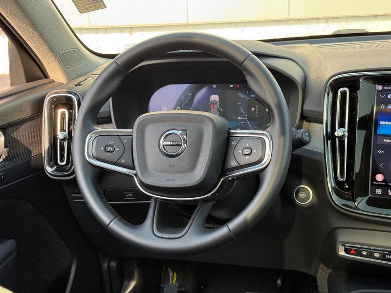 Used 2026 Volvo XC40 B5 Plus AWD/4WD image 13