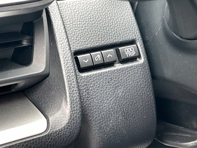 Used 2024 Toyota Prius LE AWD/4WD image 26