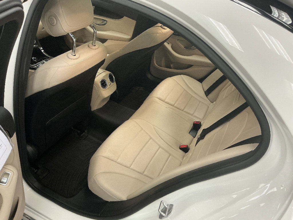 Used 2016 Mercedes-Benz C 300 4MATIC Sedan image 23