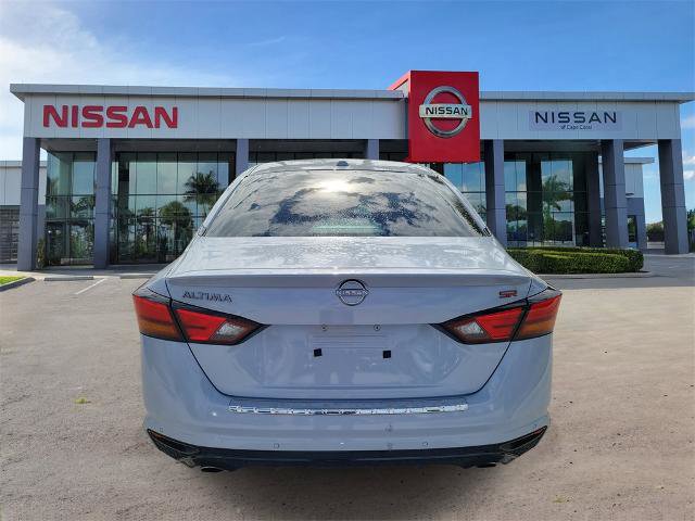 Certified 2023 Nissan Altima 2.5 SR w/ SR Premium Package image 6