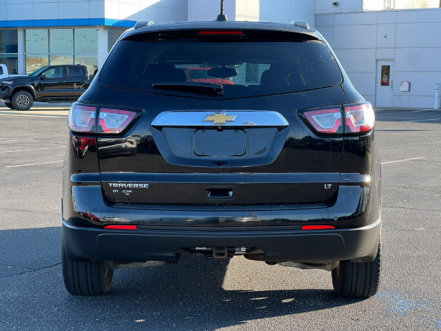 Used 2017 Chevrolet Traverse LT w/ Style and Technology Package FWD image 41