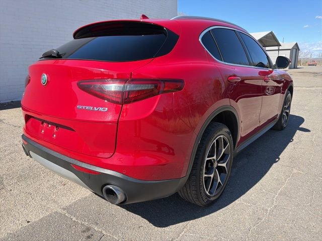 Used 2019 Alfa Romeo Stelvio Ti image 2