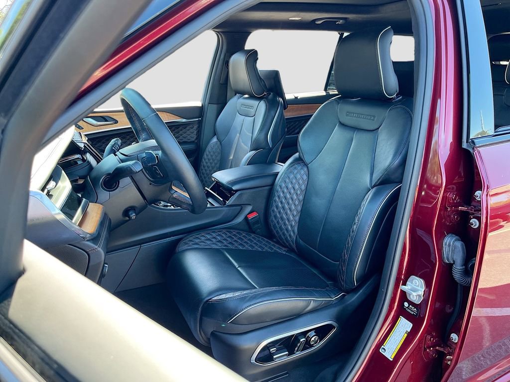 Used 2025 Jeep Grand Cherokee L Summit image 22