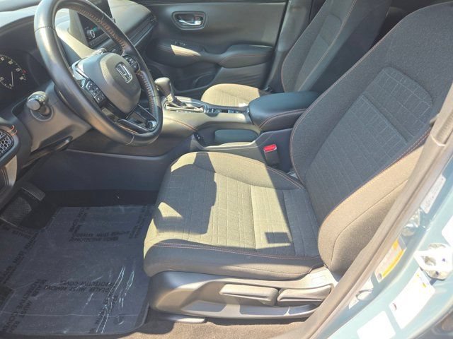 Used 2025 Honda HR-V Sport image 15