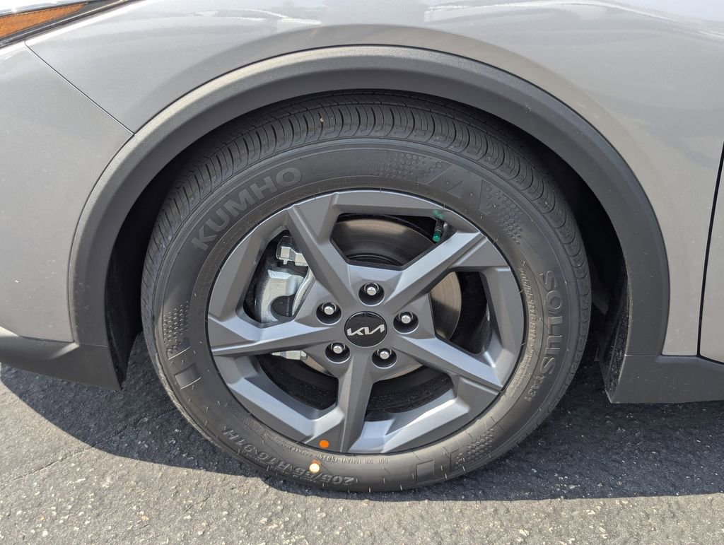 New 2026 Kia K4 LXS image 33