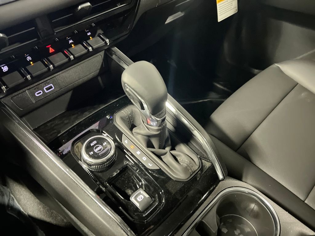 New 2026 GMC Canyon Elevation w/ Convenience Package image 25