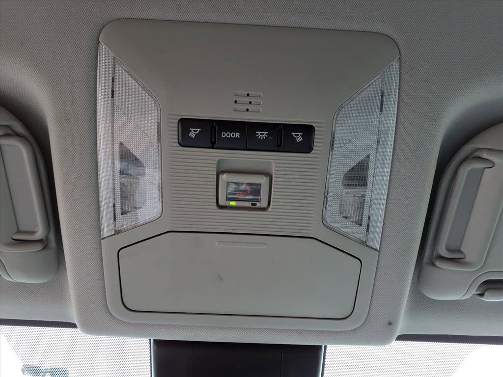 Used 2021 Toyota RAV4 XLE FWD image 25