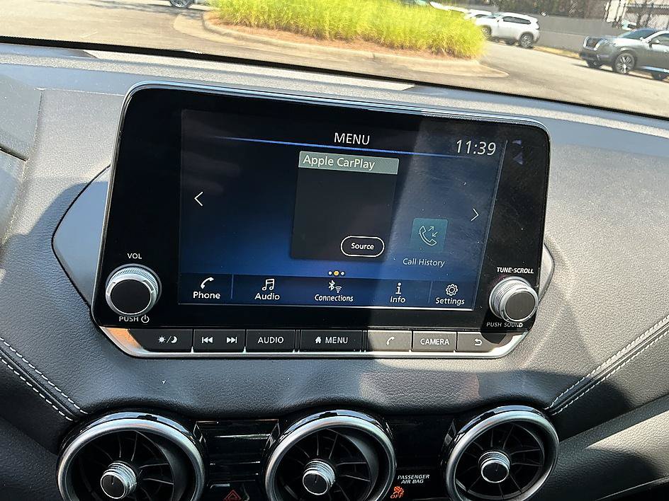 Certified 2023 Nissan Sentra SV FWD image 17