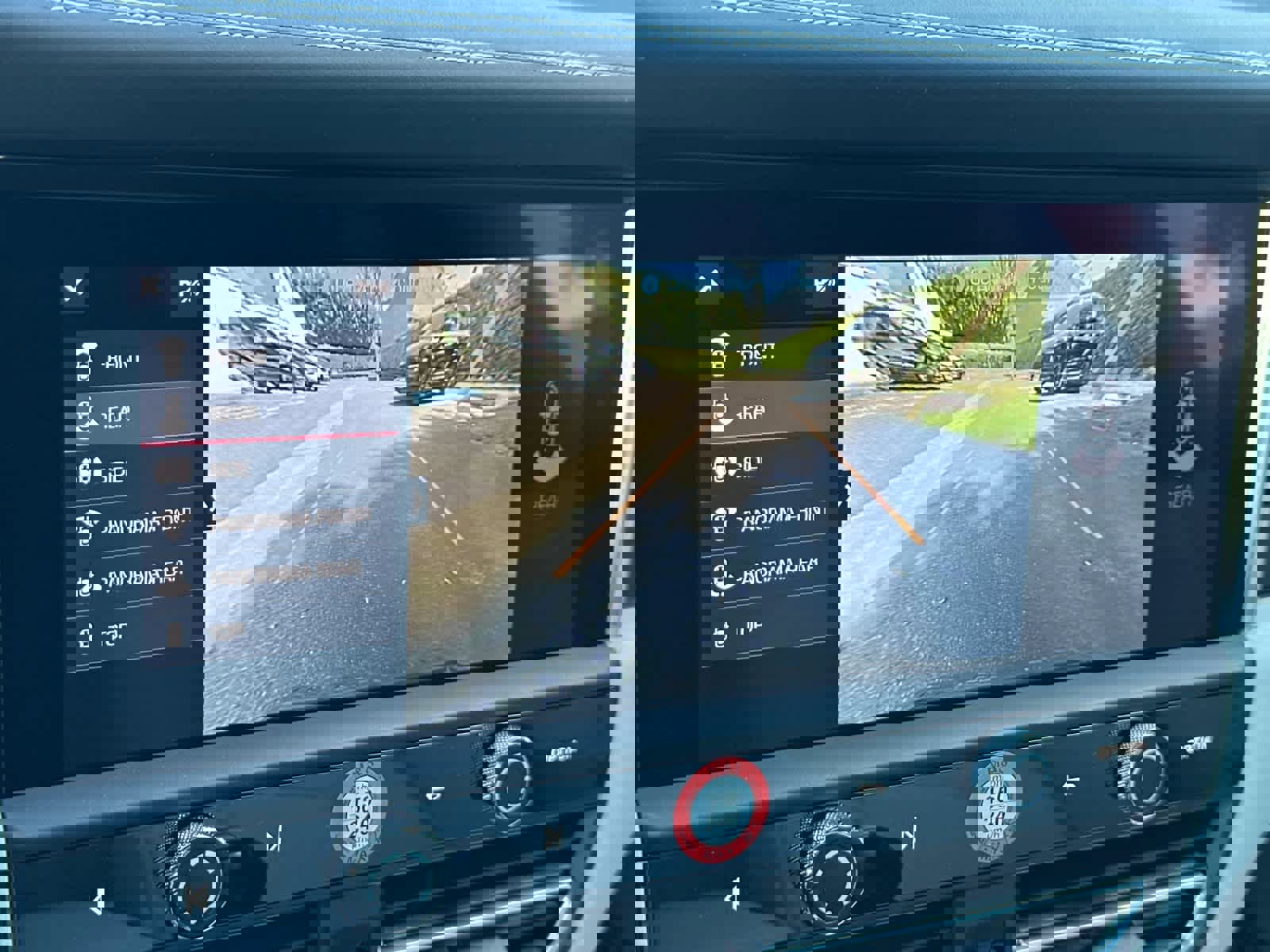 New 2026 Porsche Macan image 23