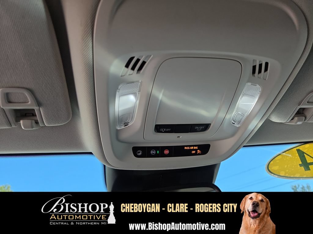 Used 2024 Buick Envision Preferred AWD/4WD image 20