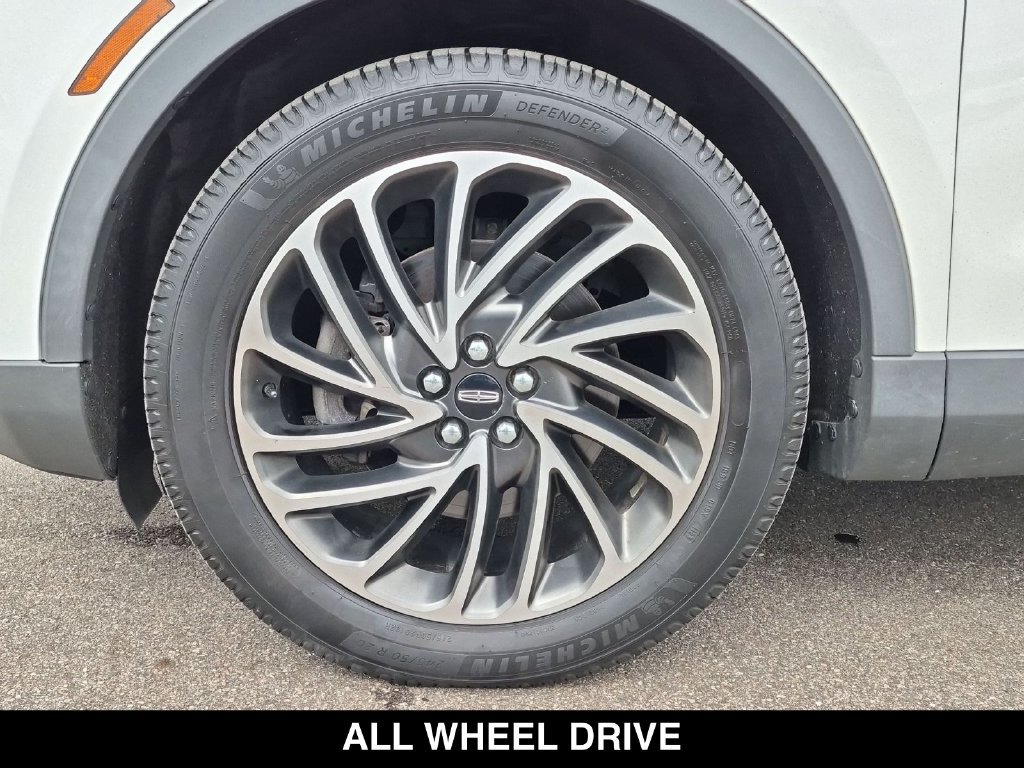 Used 2020 Lincoln Nautilus Reserve AWD/4WD image 17