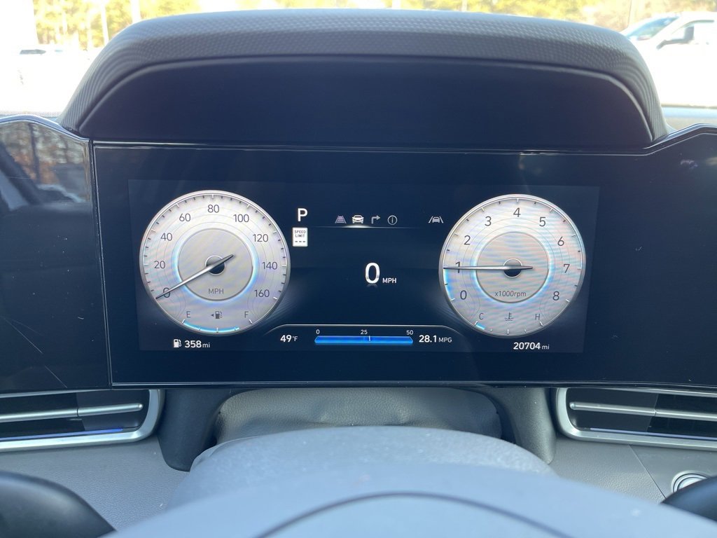 Certified 2025 Hyundai Elantra SEL w/ Cargo Package image 9