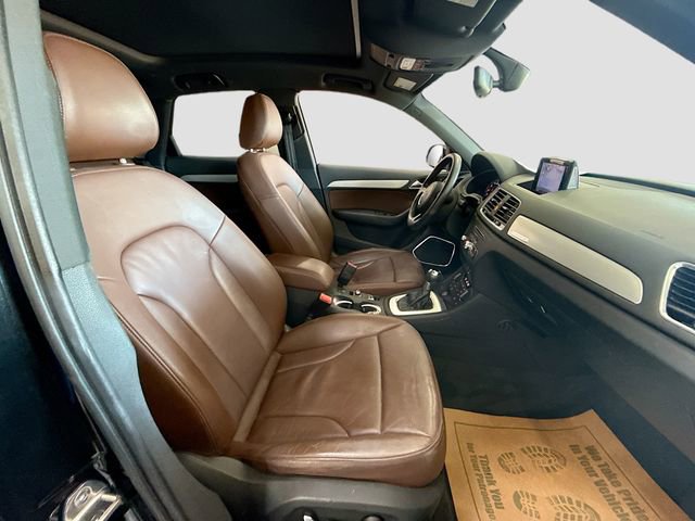 Used 2018 Audi Q3 2.0T Premium Plus w/ Premium Plus Package AWD/4WD image 30