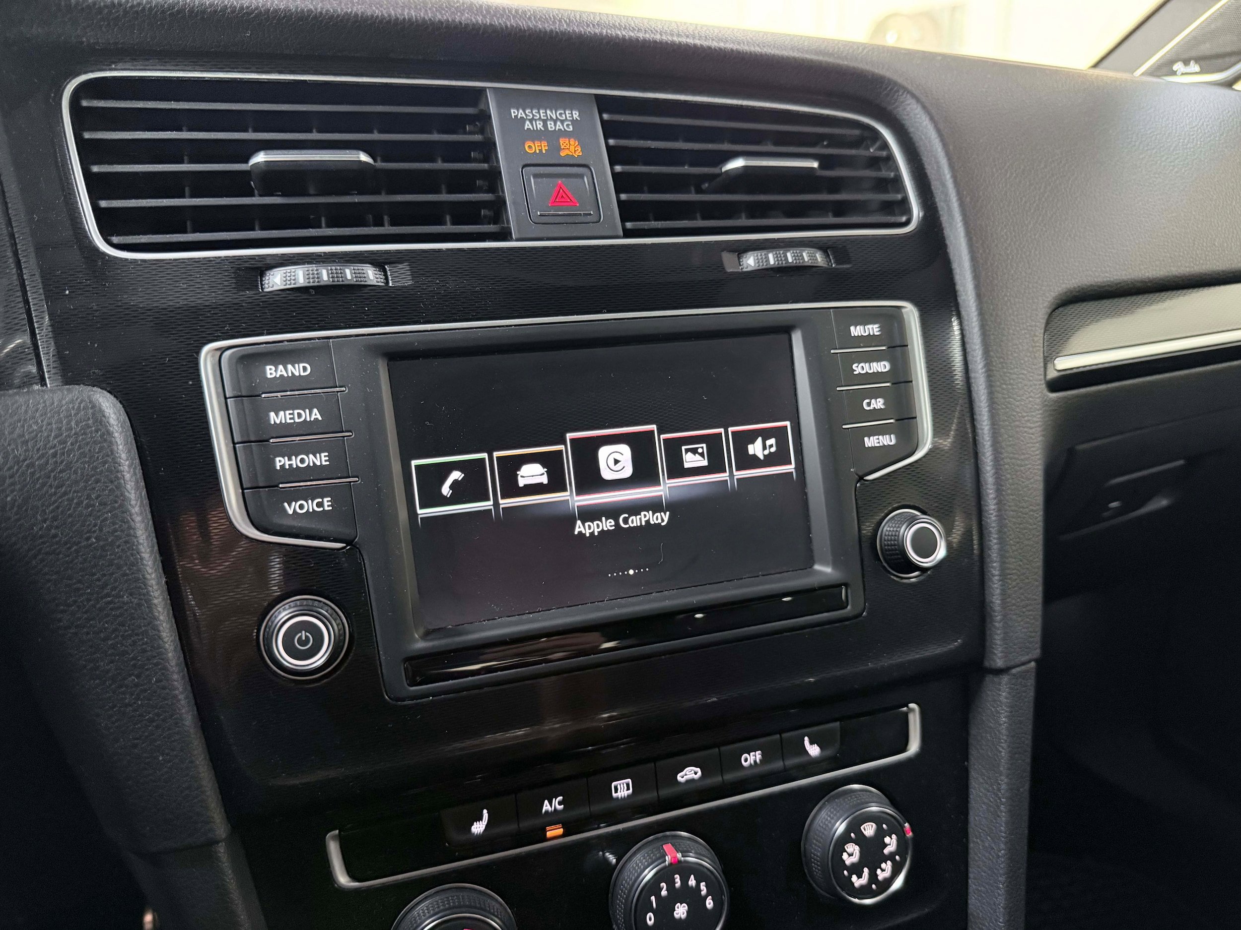 Used 2016 Volkswagen GTI Autobahn FWD image 19