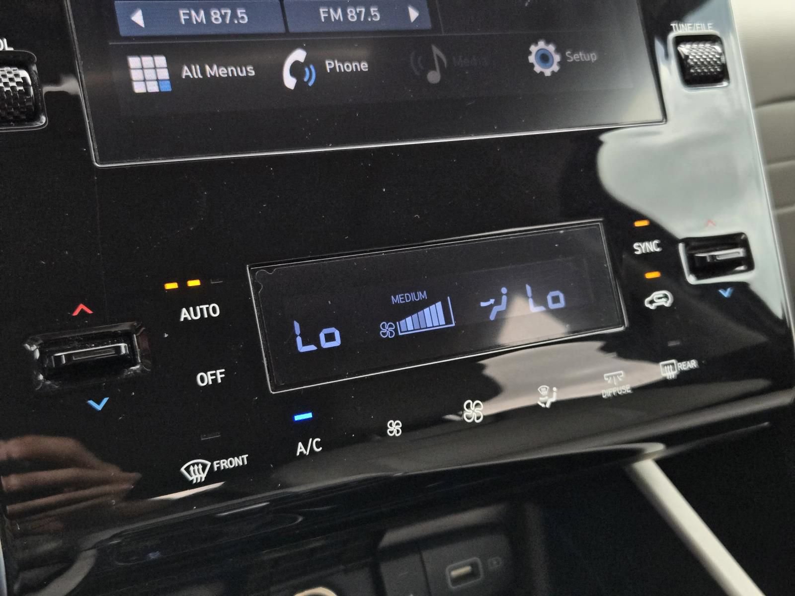 Used 2022 Hyundai Tucson SEL w/ Convenience + Premium Package FWD image 28